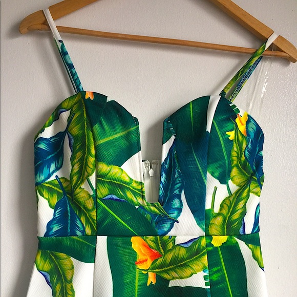 TIGER MIST Green Tropics Miranda Dress - Picture 6 of 11